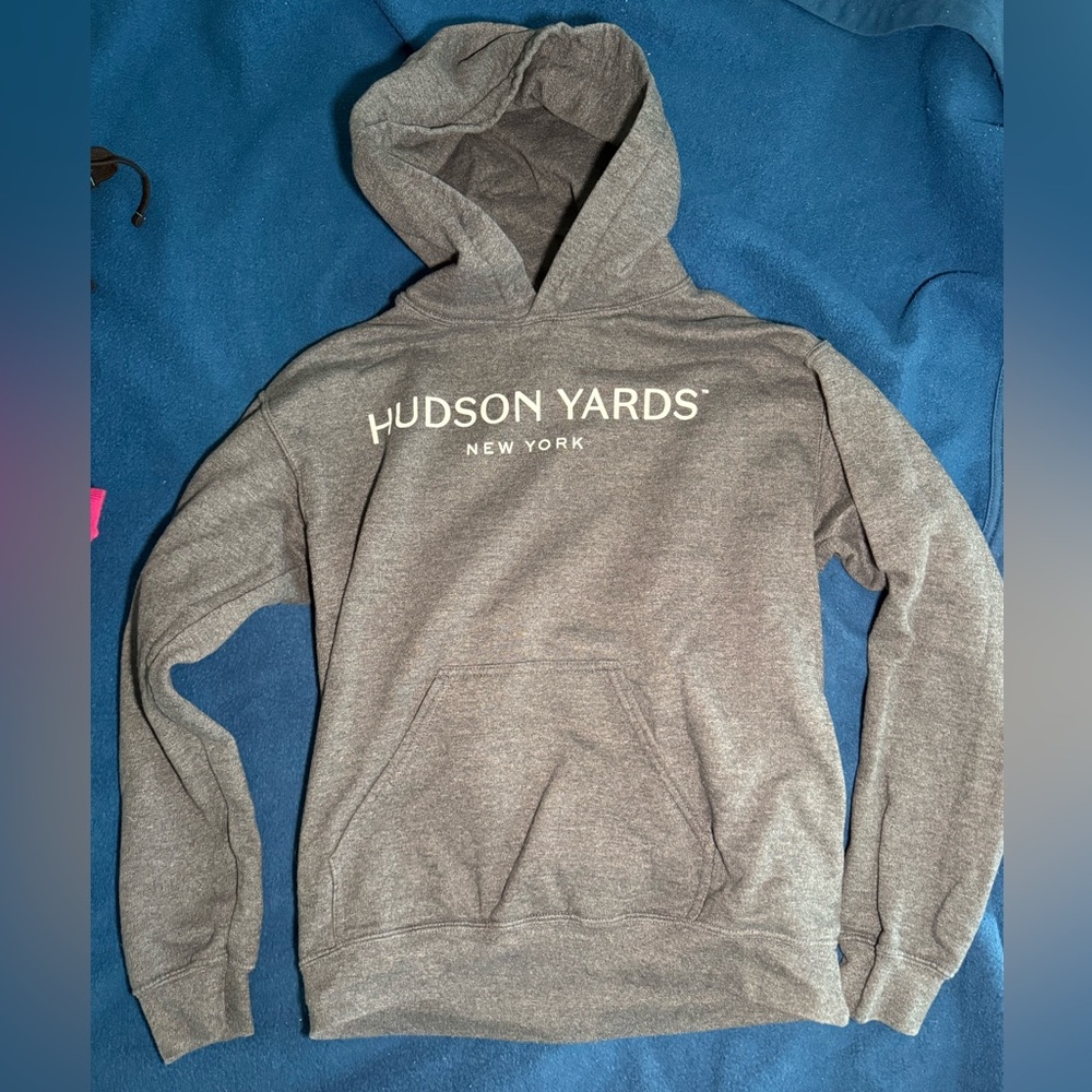 Gildan Hudson yard  Gray  Hoodie